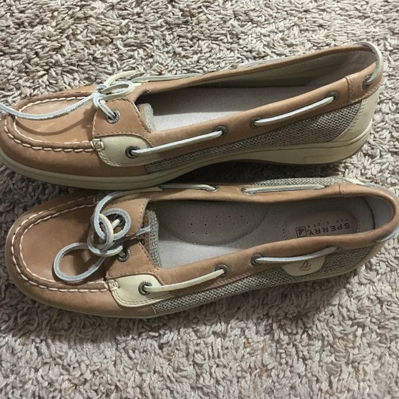 Sperrys - Picture 2 of 4